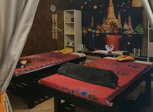 Massageliegen – Thaimassage Raum 2